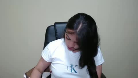 Snapshot of ruby_and_aron chatting on 21, 12, 2024 RUBY AND ARON online show from 21, 12, 2024