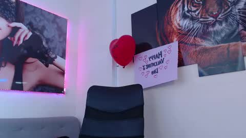 ruby_your_milf online show from 15, 2, 2025