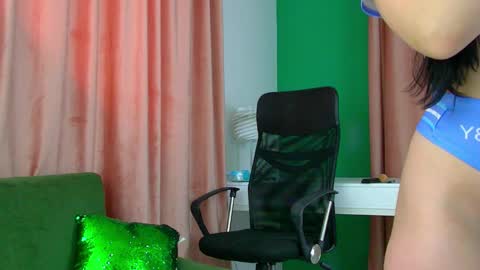 Snapshot of rubyhills chatting on 7, 4, 2026 Ruby online show from 7, 4, 2026