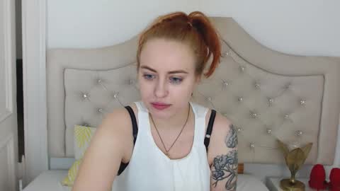 Snapshot of rubykinky chatting on 15, 12, 2025 Ruby online show from 15, 12, 2025