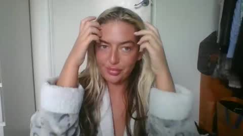 rubyredxxxoxxx online show from 31, 12, 2024