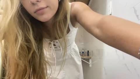 Snapshot of rudygartenmayer chatting on 27, 6, 2026 KaY online show from 27, 6, 2026