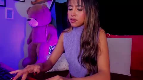 rue_zue online show from 25, 11, 2025