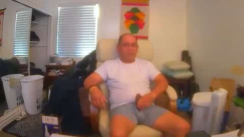 Snapshot of rueltrinidad73 chatting on 8, 6, 2026 rueltrinidad73 online show from 8, 6, 2026