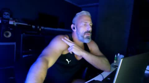 Snapshot of ruffi77 chatting on 26, 7, 2026 Chico que rico Caliente online show from 26, 7, 2026
