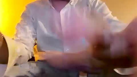 Snapshot of rum7en chatting on 14, 12, 2025 RUM online show from 14, 12, 2025