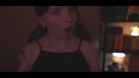 Elena online show from 10, 10, 2025