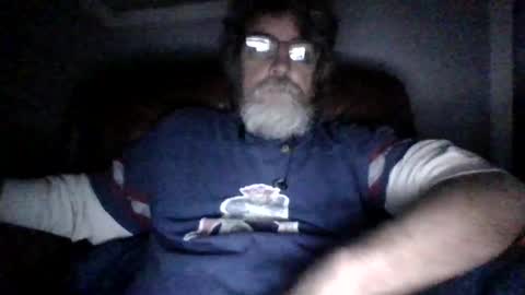 Snapshot of runningaround60 chatting on 31, 10, 2025 runningaround60 online show from 31, 10, 2025