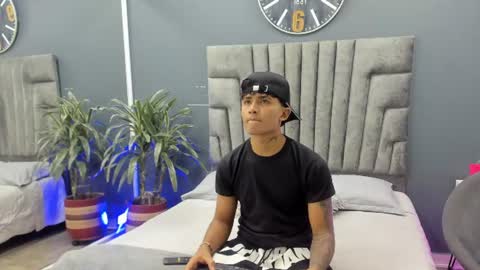 Snapshot of ruslan_marcel chatting on 8, 8, 2026 Ruslan Marcel online show from 8, 8, 2026