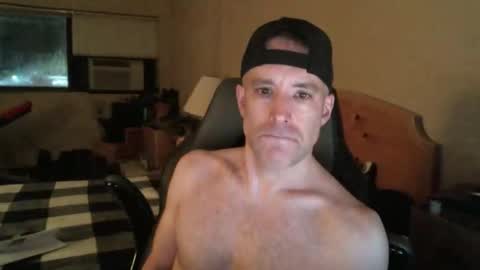 rustic_cuse_777 online show from 24, 11, 2025