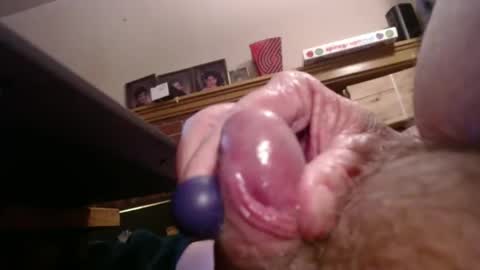 rusty2222991367 online show from 4, 12, 2024