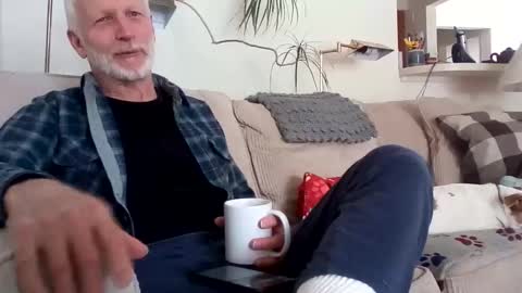 Snapshot of rustyx22 chatting on 28, 2, 2025 Rusty online show from 28, 2, 2025