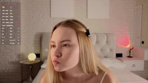 Snapshot of ruta_meow chatting on 15, 11, 2025 Ruta prize for the new fan club members hehe online show from 15, 11, 2025