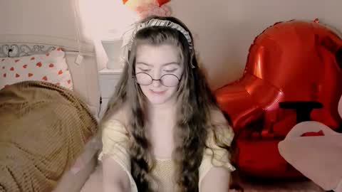 MY FANSLY  online show from 19, 2, 2026