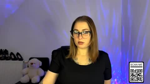 Snapshot of ruthless_111 chatting on 30, 11, 2025 Nika online show from 30, 11, 2025