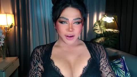 Samantha online show from 5, 3, 2025