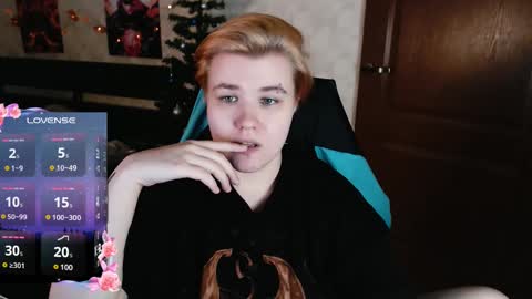 Snapshot of ryan__kim chatting on 12, 12, 2024 Ryan online show from 12, 12, 2024