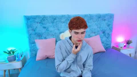 Snapshot of ryan_onfire chatting on 4, 3, 2026 R Y A N ON F I R E online show from 4, 3, 2026