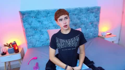 Snapshot of ryan_onfire chatting on 9, 3, 2026 R Y A N ON F I R E online show from 9, 3, 2026