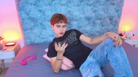 Snapshot of ryan_onfire chatting on 2, 4, 2026 R Y A N ON F I R E online show from 2, 4, 2026