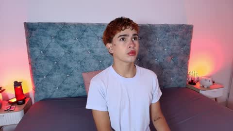 Snapshot of ryan_onfire chatting on 8, 4, 2026 R Y A N ON F I R E online show from 8, 4, 2026