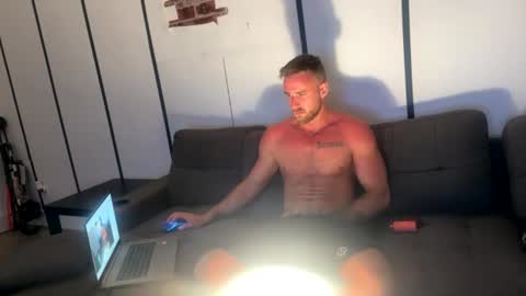Snapshot of ryan_stockbar chatting on 21, 7, 2026 ryan_stockbar online show from 21, 7, 2026