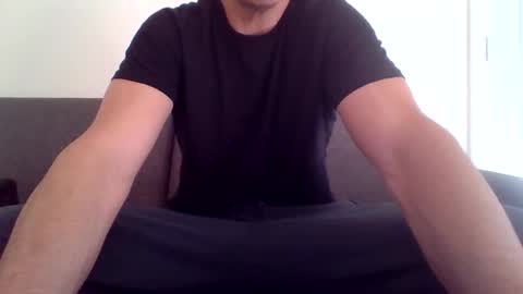 Snapshot of ryand066 chatting on 4, 5, 2026 ryand066 online show from 4, 5, 2026