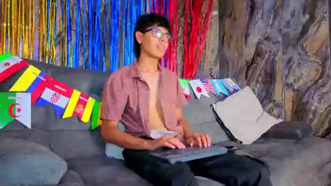 Snapshot of ryann_wolf chatting on 13, 6, 2026 ryann_wolf online show from 13, 6, 2026