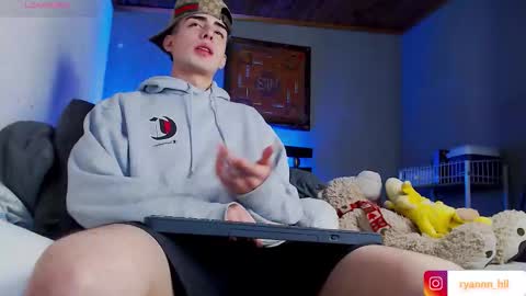 Ryannhill  online show from 19, 2, 2026