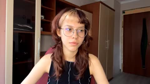 Snapshot of ryansibounma chatting on 10, 11, 2025 Kate online show from 10, 11, 2025