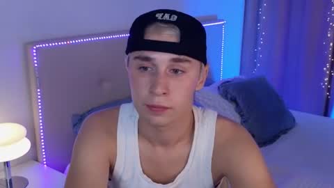 Snapshot of rydervale_ chatting on 3, 7, 2026 Max Chuck online show from 3, 7, 2026