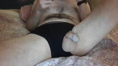 Snapshot of ryg3vb chatting on 5, 11, 2025 LBeatingass33 online show from 5, 11, 2025