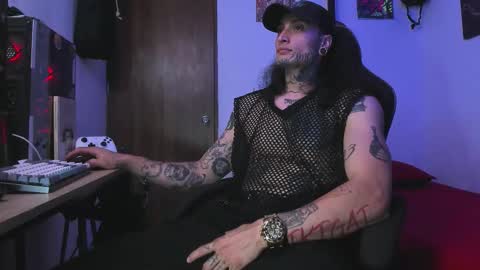 leopmonk help me reach 100 thumbs up online show from 19, 1, 2026