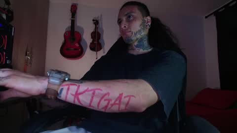 Snapshot of ryuk_it chatting on 2, 5, 2026 leopmonk help me reach 100 thumbs up online show from 2, 5, 2026