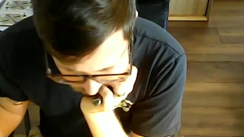 Snapshot of s1ave1989 chatting on 5, 12, 2024 s1ave1989 online show from 5, 12, 2024