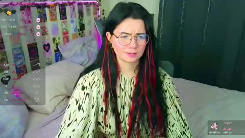 Snapshot of s_katekisa_ss chatting on 24, 9, 2025 Kate online show from 24, 9, 2025