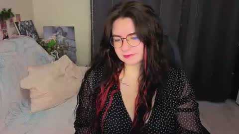 Snapshot of s_katekisa_ss chatting on 19, 6, 2026 Kate online show from 19, 6, 2026