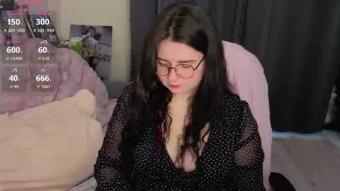 Snapshot of s_katekisa_ss chatting on 19, 7, 2026 Kate online show from 19, 7, 2026