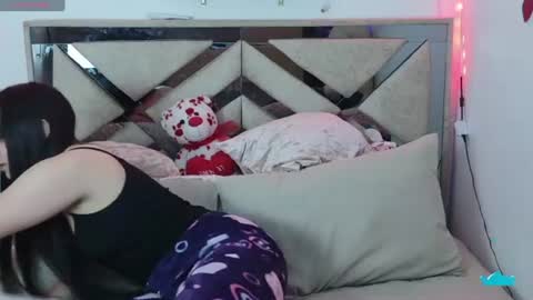 Snapshot of saabrina__ chatting on 29, 6, 2026 Bri online show from 29, 6, 2026