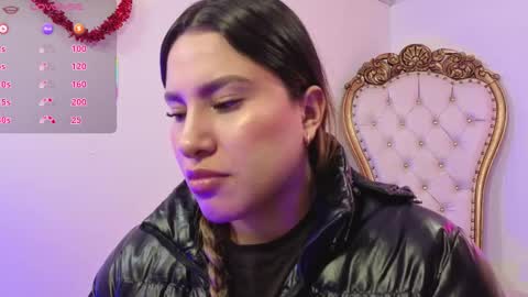 saaya_tay online show from 7, 11, 2025