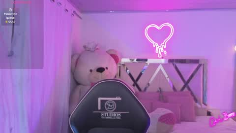 Snapshot of saaya_tay chatting on 21, 4, 2026 saaya_tay online show from 21, 4, 2026