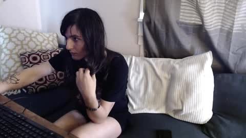 sabinewinters online show from 6, 4, 2026