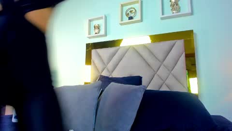 Snapshot of sabrina_xoxos chatting on 16, 5, 2026 Valery 3 online show from 16, 5, 2026