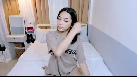 Snapshot of sabrinaametyst chatting on 7, 1, 2025 urHOT SABBY online show from 7, 1, 2025