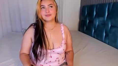 Snapshot of sabrinamaddoxs chatting on 9, 5, 2026 SabrinaMaddox online show from 9, 5, 2026