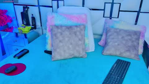 Sabrinna online show from 2, 12, 2025