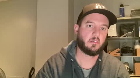 Snapshot of sacredroses chatting on 7, 11, 2025 sacredroses online show from 7, 11, 2025