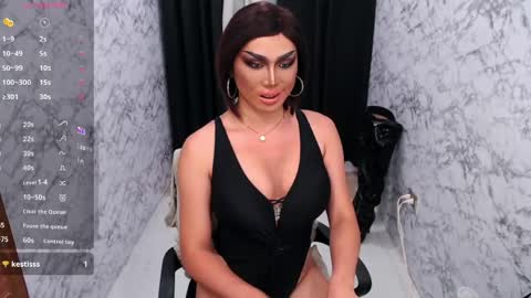 Snapshot of sadistictmistress_verra chatting on 29, 5, 2026 Verra Monroe online show from 29, 5, 2026
