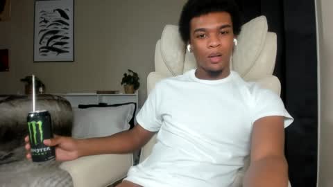 Snapshot of saeonyx chatting on 11, 7, 2026 Saeonyx online show from 11, 7, 2026