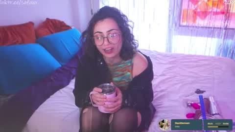 Snapshot of safaeri chatting on 24, 4, 2026 Safa online show from 24, 4, 2026